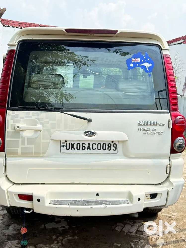 Mahindra Scorpio Classic 2014 White Colour New Tyre Paper Complete Goo