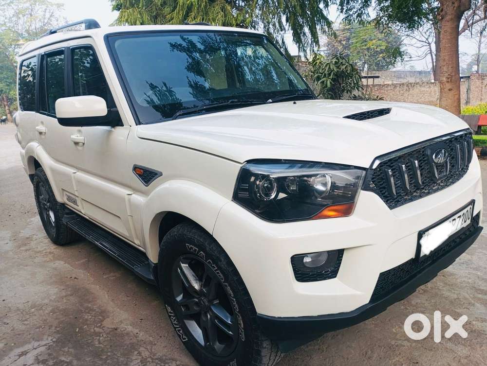 Mahindra Scorpio S10 7 Seater, 2015, Diesel