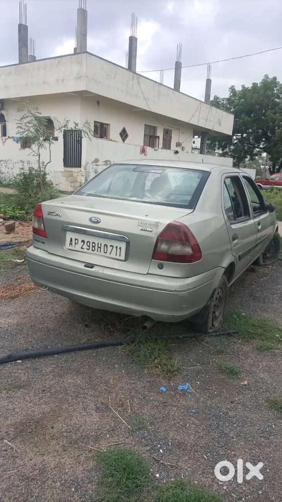 Ford Ikon 2018 Diesel 120000 Km Driven