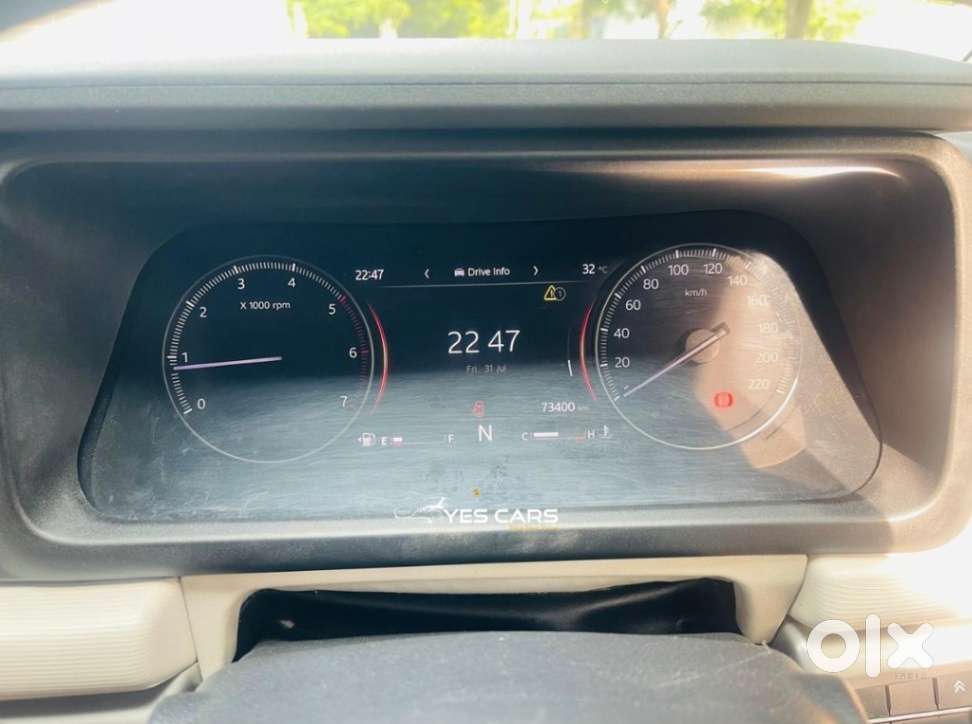Mahindra Xuv700 2.2 Mx Diesel Mt 5 Str, 2022, Diesel