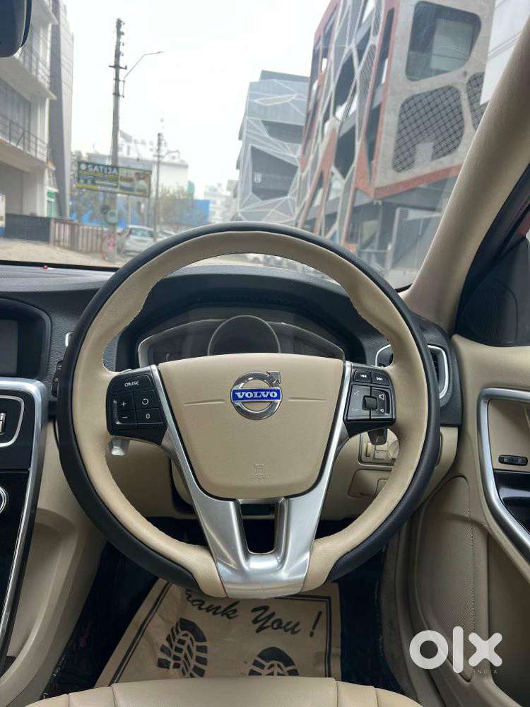 Volvo S60 D5 Inscription, 2016, Diesel