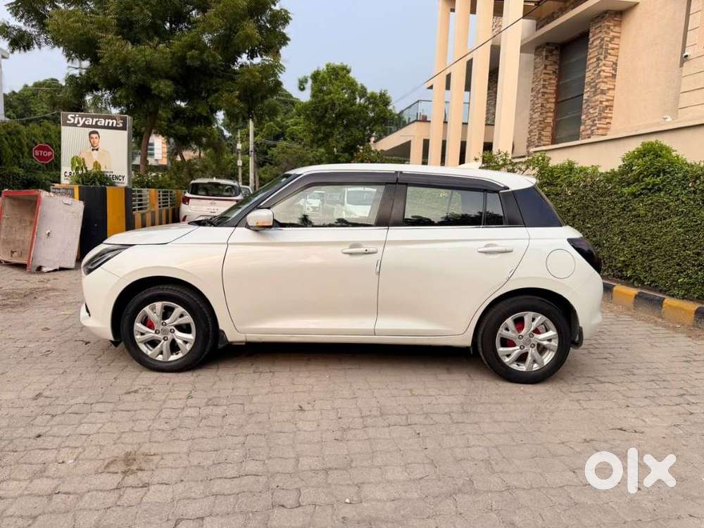 Maruti Suzuki Swift 1.3 Zxi, 2024, Petrol