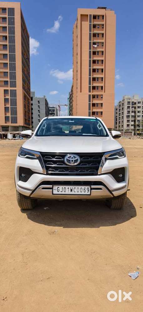 Toyota Fortuner 4x2 At 2.8 Diesel, 2021, Diesel