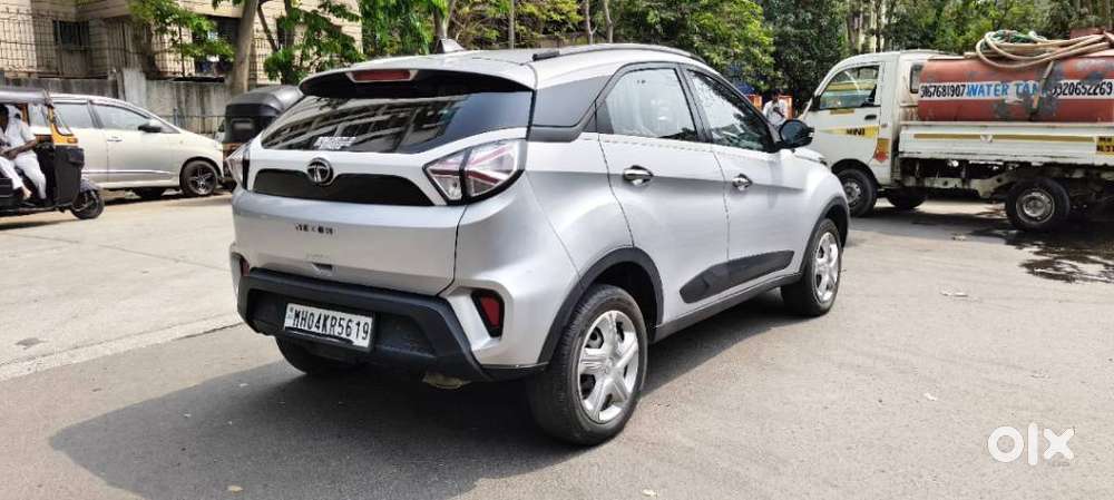 Tata Nexon 1.2 Revotron Xma Amt (s), 2021, Petrol
