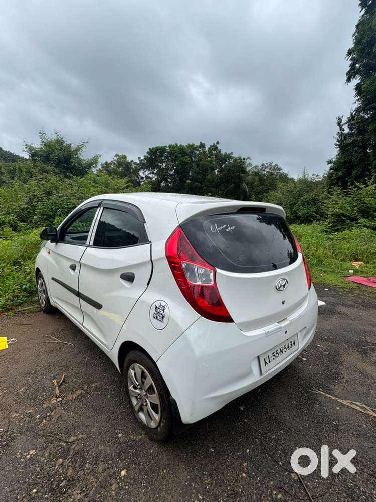 2013 Hyundai Eon Magna + Petrol Manual