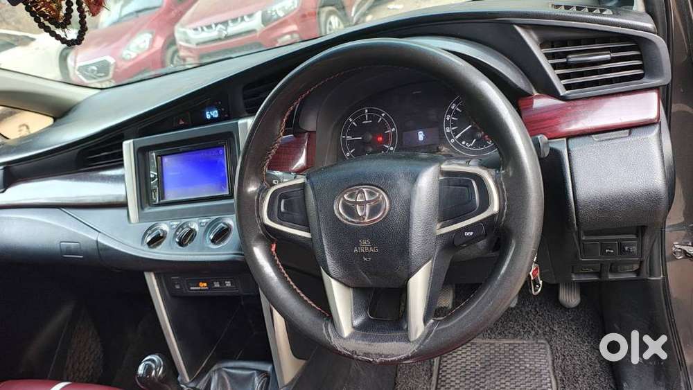 Toyota Innova Crysta 2.4 G Plus Mt, 2017, Diesel