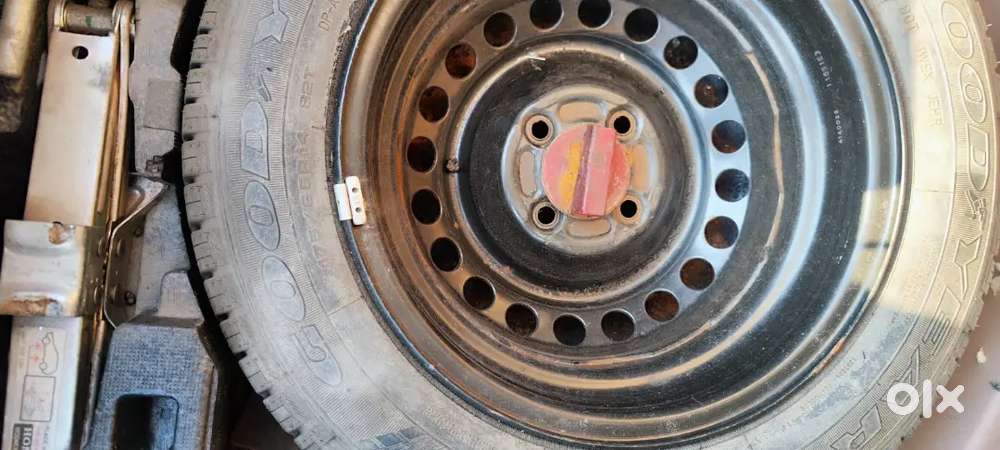Honda Amaze 2015 Petrol Well Maintained