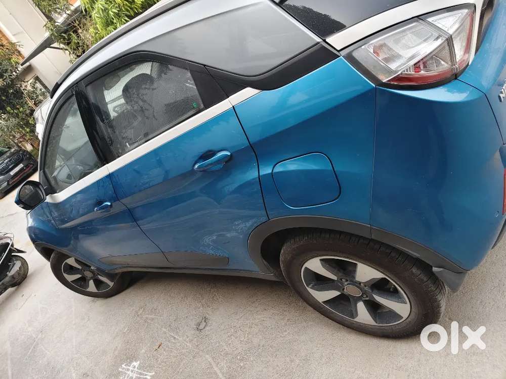 Tata Nexon 2018 Manual Petrol 50100 Km Driven