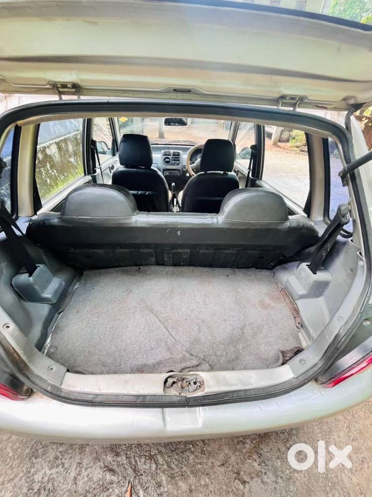 Maruti Suzuki 2004 Petrol