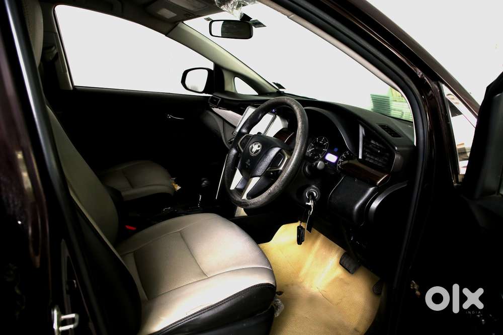 Toyota Innova Crysta 2.8 Gx At 7 Str, 2017, Diesel