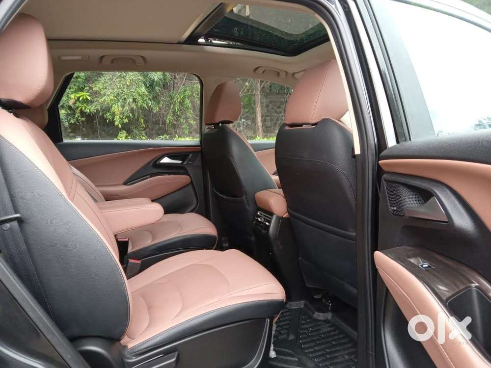 Mg Hector Plus Savvy Pro 1.5 Turbo Petrol Cvt 6 Str, 2023, Petrol