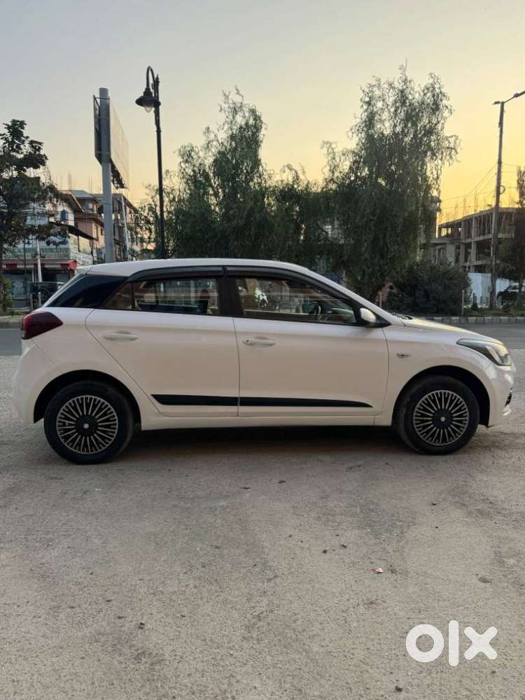Hyundai I20 Era 1.4 Crdi 6 Speed Bs-iv, 2018, Diesel