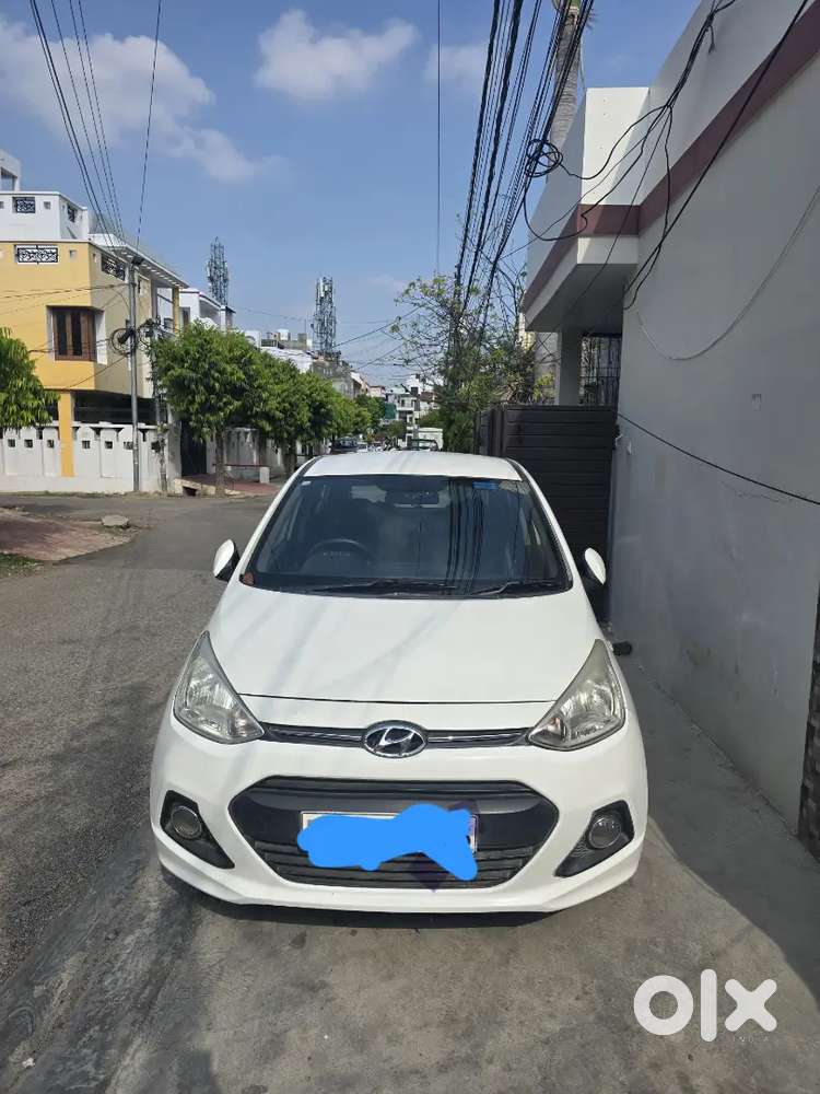 Hyundai Grand I10 2016 Petrol 100000 Km Driven