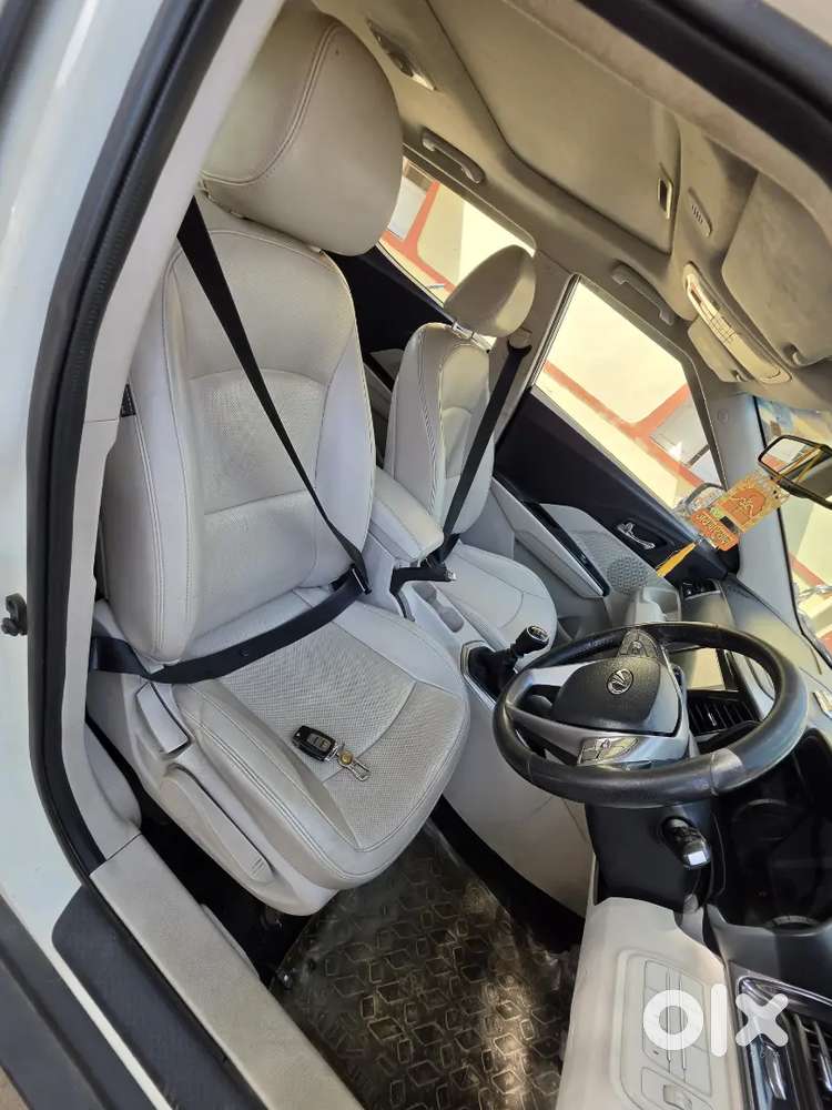 Mahindra Xuv300 2019 Diesel Well Maintained