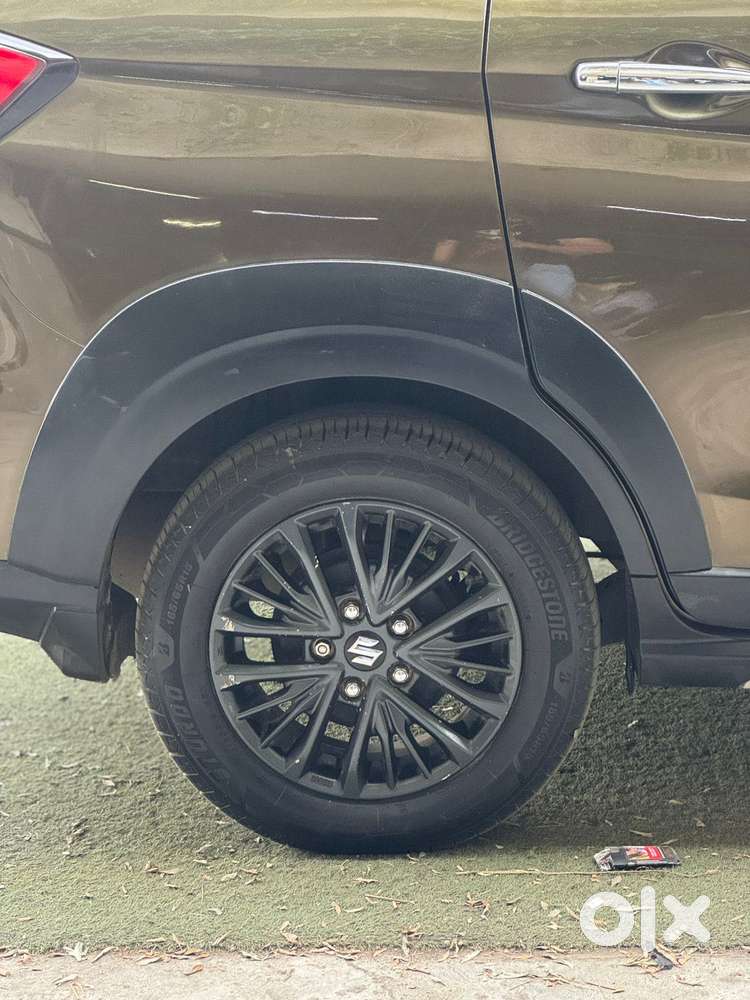Maruti Suzuki Xl6 1.5 Alpha At, 2021, Petrol