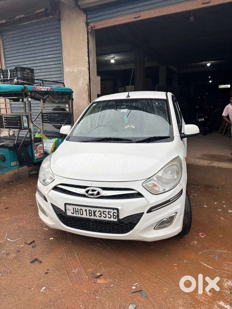 Hyundai I10 Sportz 2015