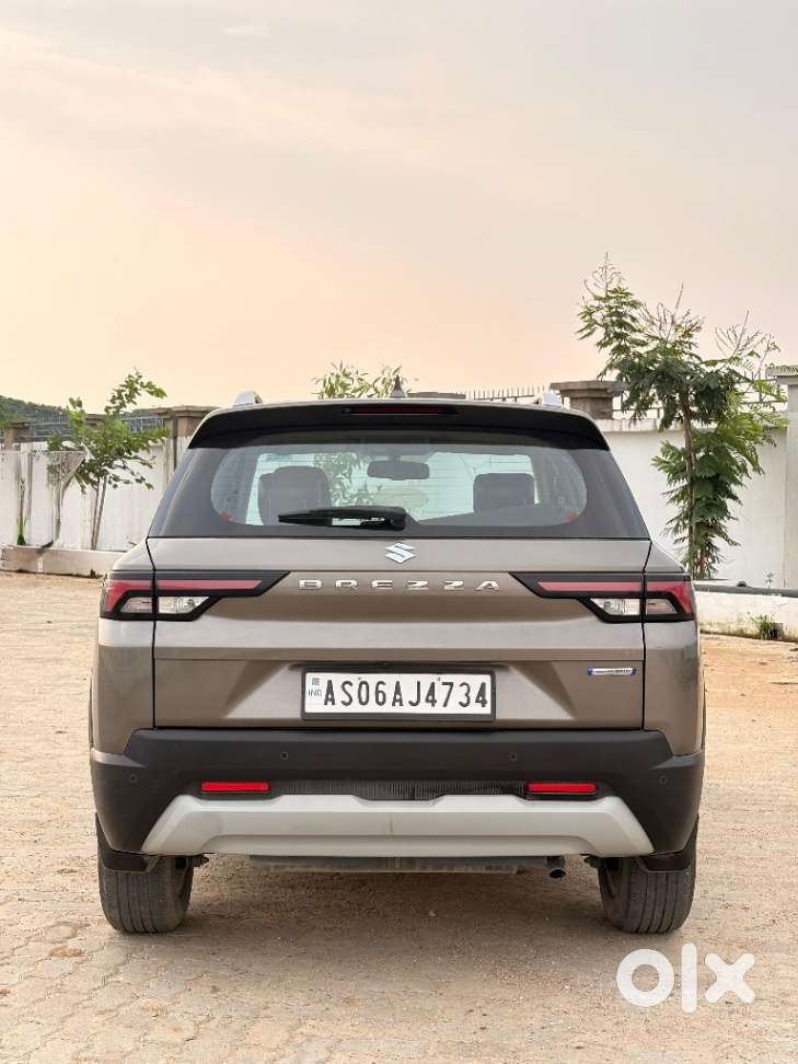 Maruti Suzuki Brezza 1.5 Zxi Plus Smart Hybrid, 2023, Petrol