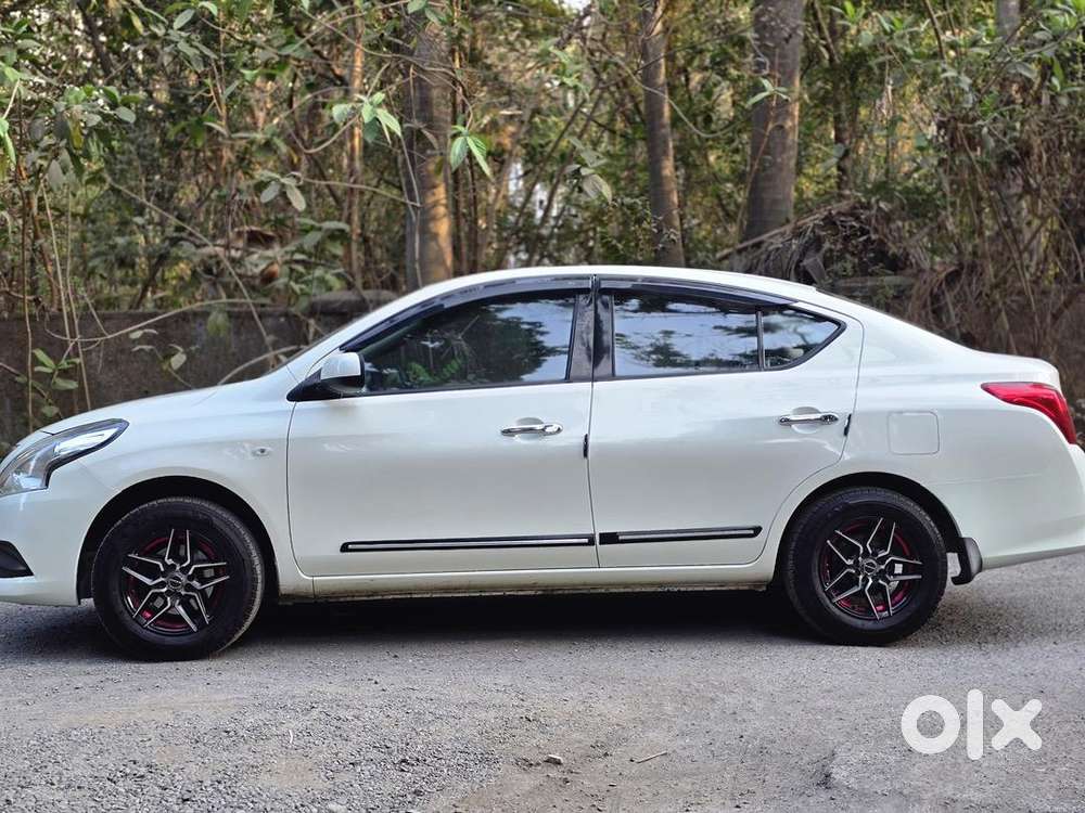 Nissan Sunny 2020 Diesel 95000 Km Driven