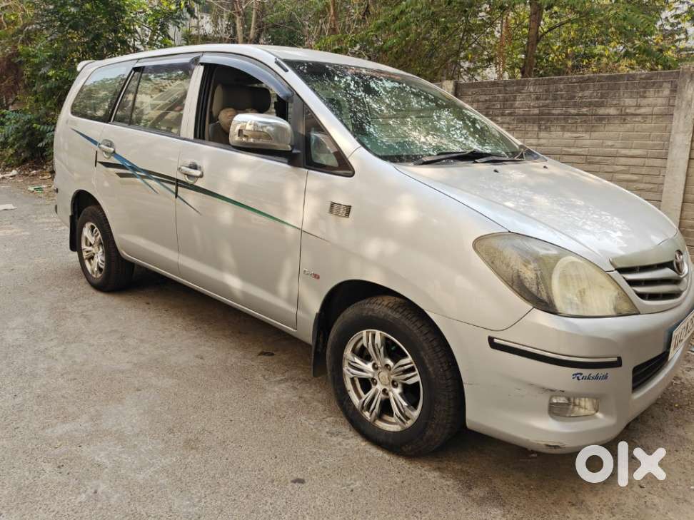 Toyota Innova 2009-2011 2.0 Gx 8 Str, 2011, Diesel