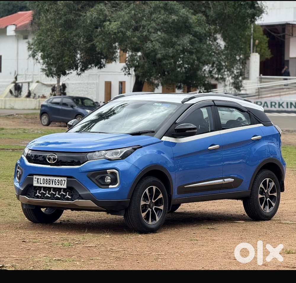 Tata Nexon 1.2 Revotron Xza Plus Dualtone, 2020, Petrol