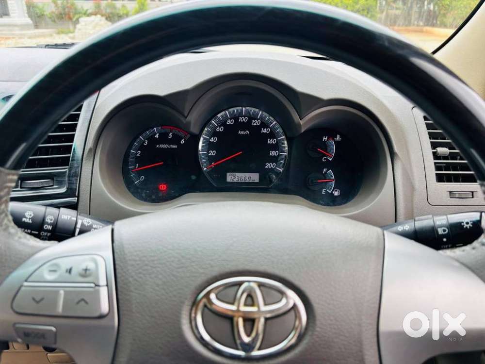 Toyota Fortuner 3.0 4x2 Mt, 2013, Diesel