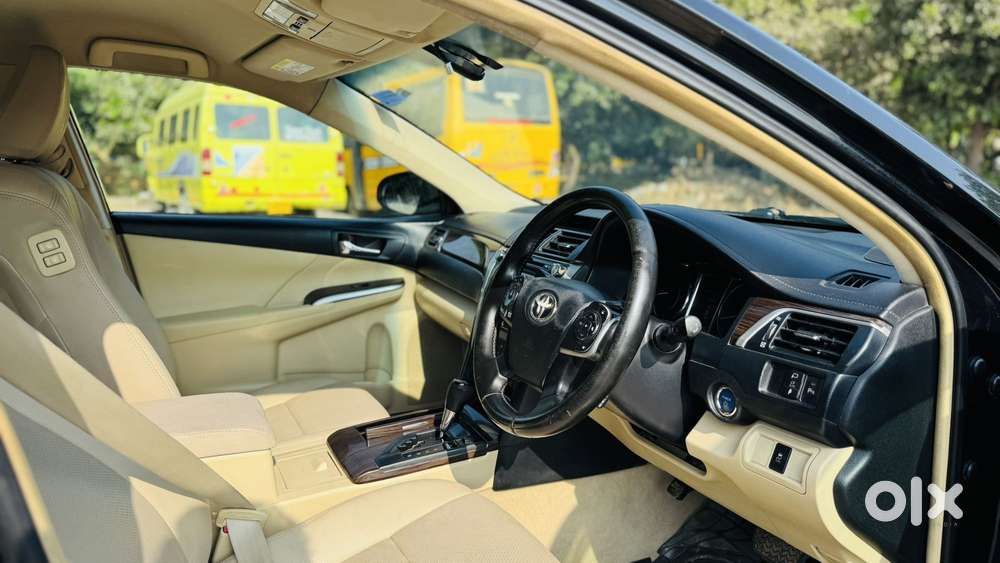 Toyota Camry Hybrid 2.5, 2016, Petrol