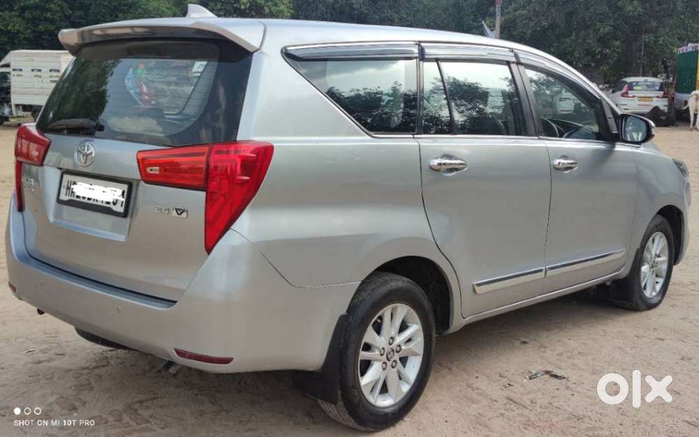 Toyota Innova Crysta 2.4 V, 2017, Diesel