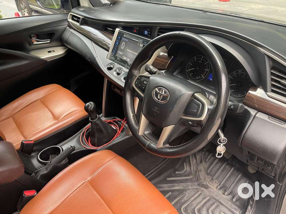 Toyota Innova Crysta 2.4 G Mt 8s, 2018, Diesel
