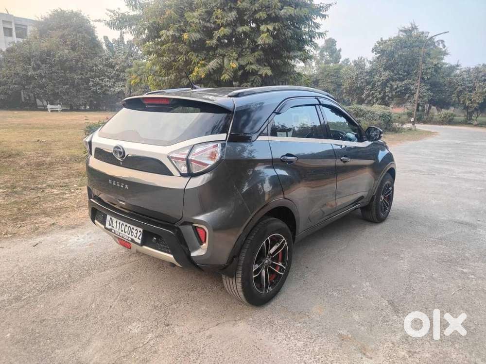 Tata Nexon 1.5 Revotorq Xma Amt (s), 2020, Petrol