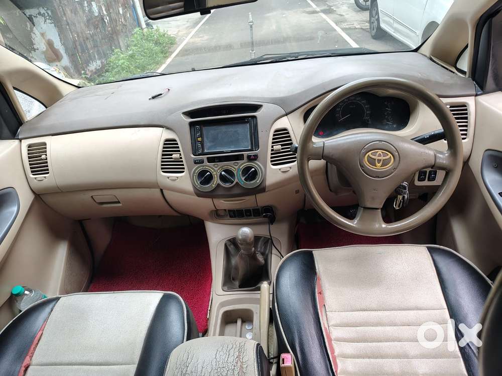 Toyota Innova 2.5 G4 Diesel 8-seater, 2006, Diesel
