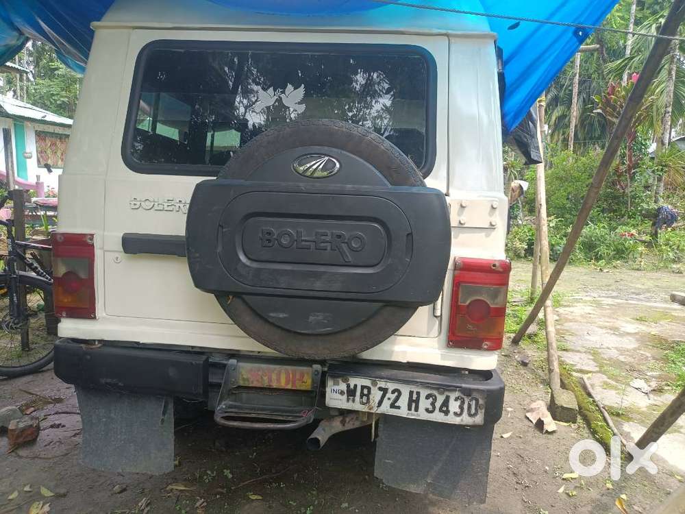 Bolero 9seater 2012-october