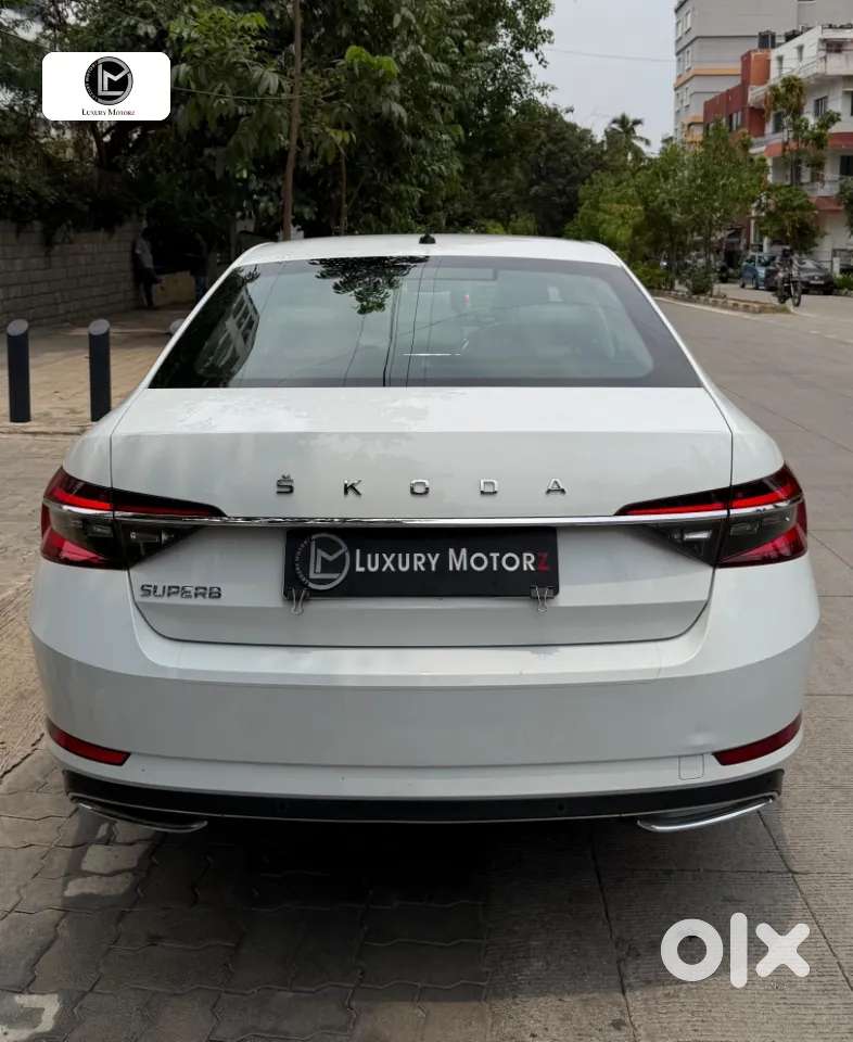 Skoda Superb 2.0 L&k Tsi At, 2021, Petrol