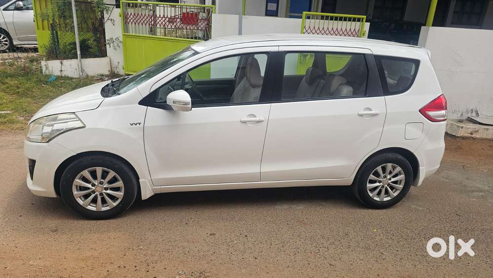 Maruti Suzuki Ertiga 2012-2015 Zxi, 2013, Petrol
