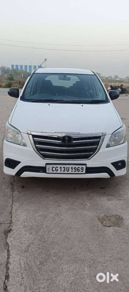 Toyota Innova 2012-2013 2.5 E Diesel Ms 8-seater, 2013, Diesel
