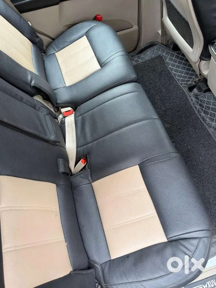 Mahindra Xuv500 2017 Diesel Car All Paper Work Complete With Vip No.