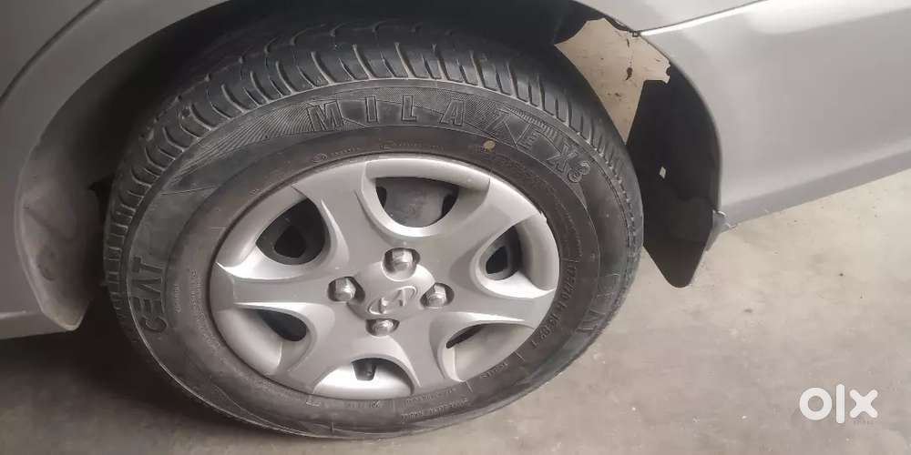 Power Window 
Ac +heater 
Company Fitted Accessories