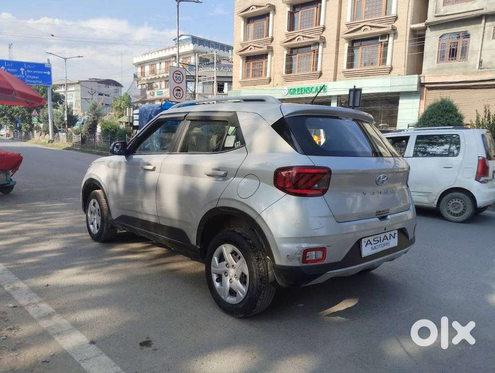 Hyundai Venue S Diesel, 2021, Diesel