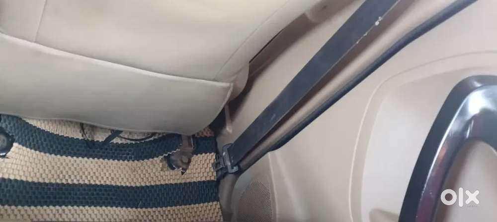 Mahindra Tuv 300 2016 Diesel 115000 Km Driven