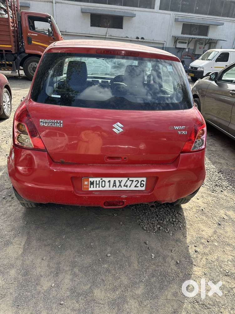 Maruti Suzuki Swift Vxi + Manual, 2011, Petrol
