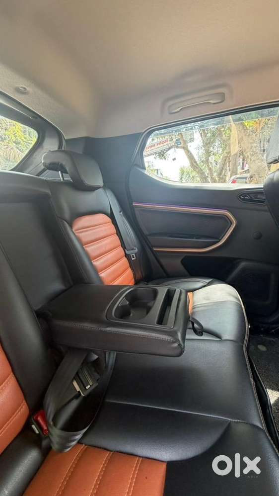 Renault Kiger Rxt Mt 2021  1st Owner  18k Driven  Army Person Owned