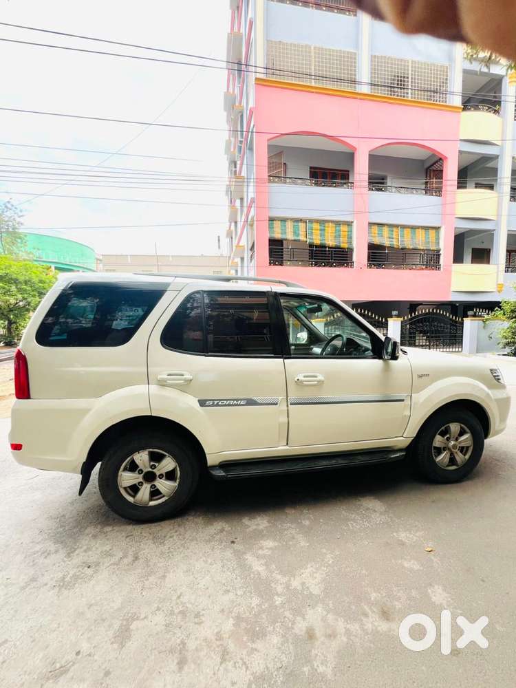 Tata Safari Storme Vx 4wd Varicor 400, 2016, Diesel