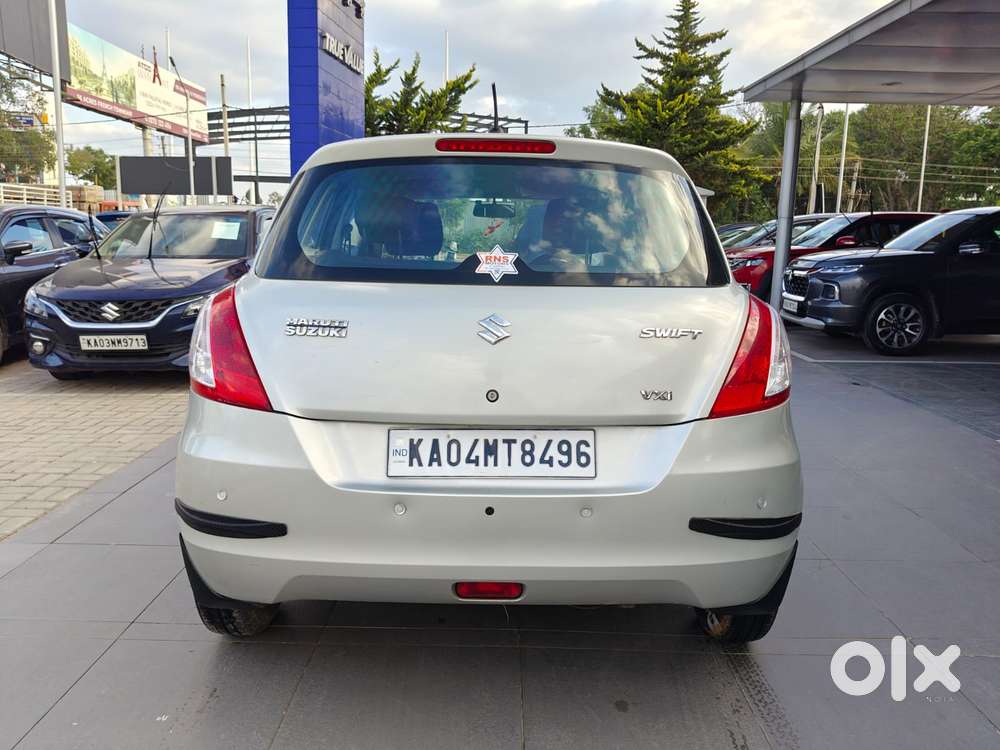 Maruti Suzuki Swift 1.2 Vxi (o), 2017, Petrol
