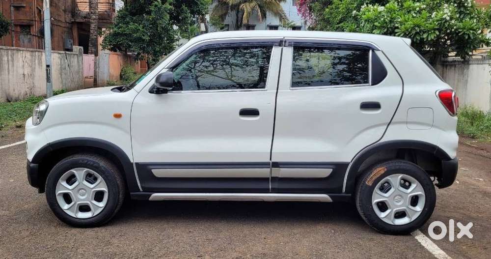 Maruti Suzuki S-presso Vxi Opt, 2020, Petrol