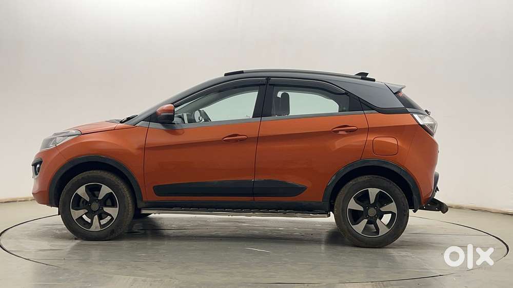 Tata Nexon 1.2 Revotron Xza Plus (o) Dual Tone, 2018, Petrol
