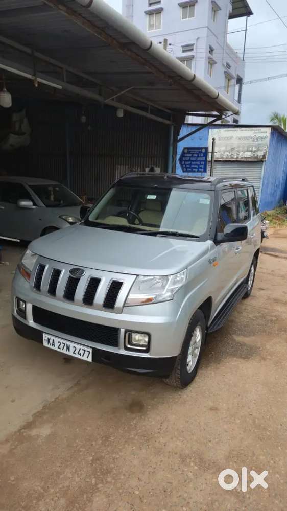 2nd Owner Mahindra Tuv300 2017 Diesel