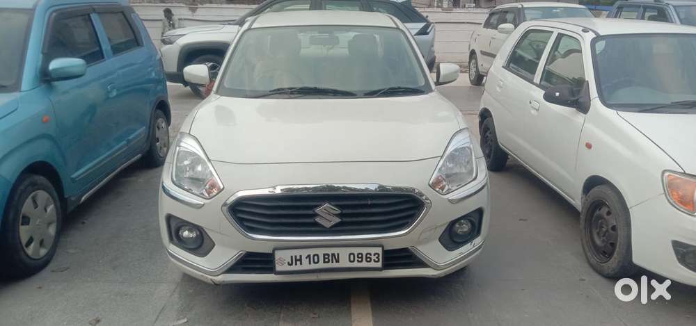 Maruti Suzuki Dzire 1.2 Zxi, 2018, Petrol