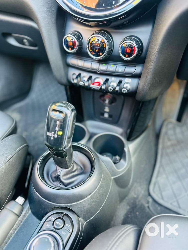 Mini Cooper Convertible S, 2022, Petrol