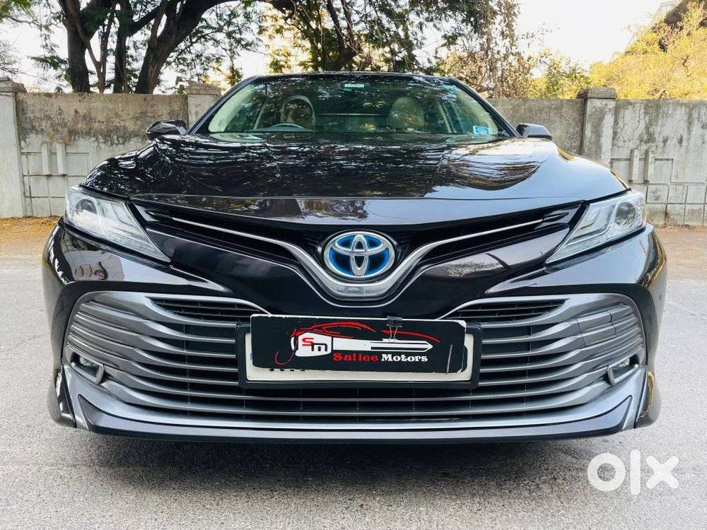 Toyota Camry Hybrid, 2020, Petrol