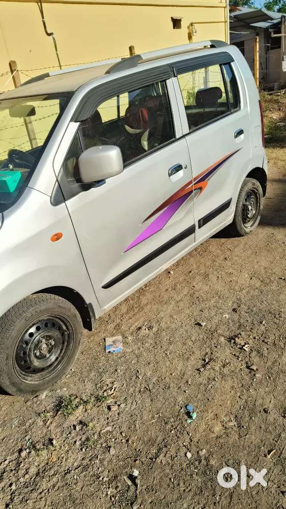 Maruti Suzuki Wagon R 2013 Petrol Well Maintained