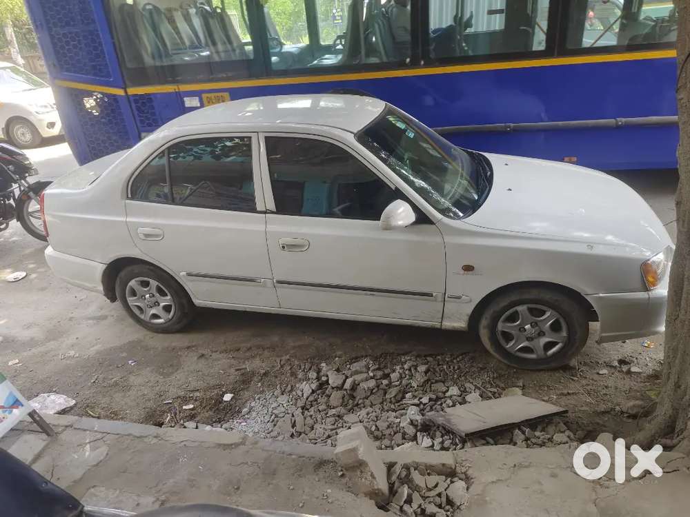 Hyundai Accent Gl 2012